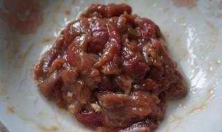 炒牛肉滑嫩不老的技巧